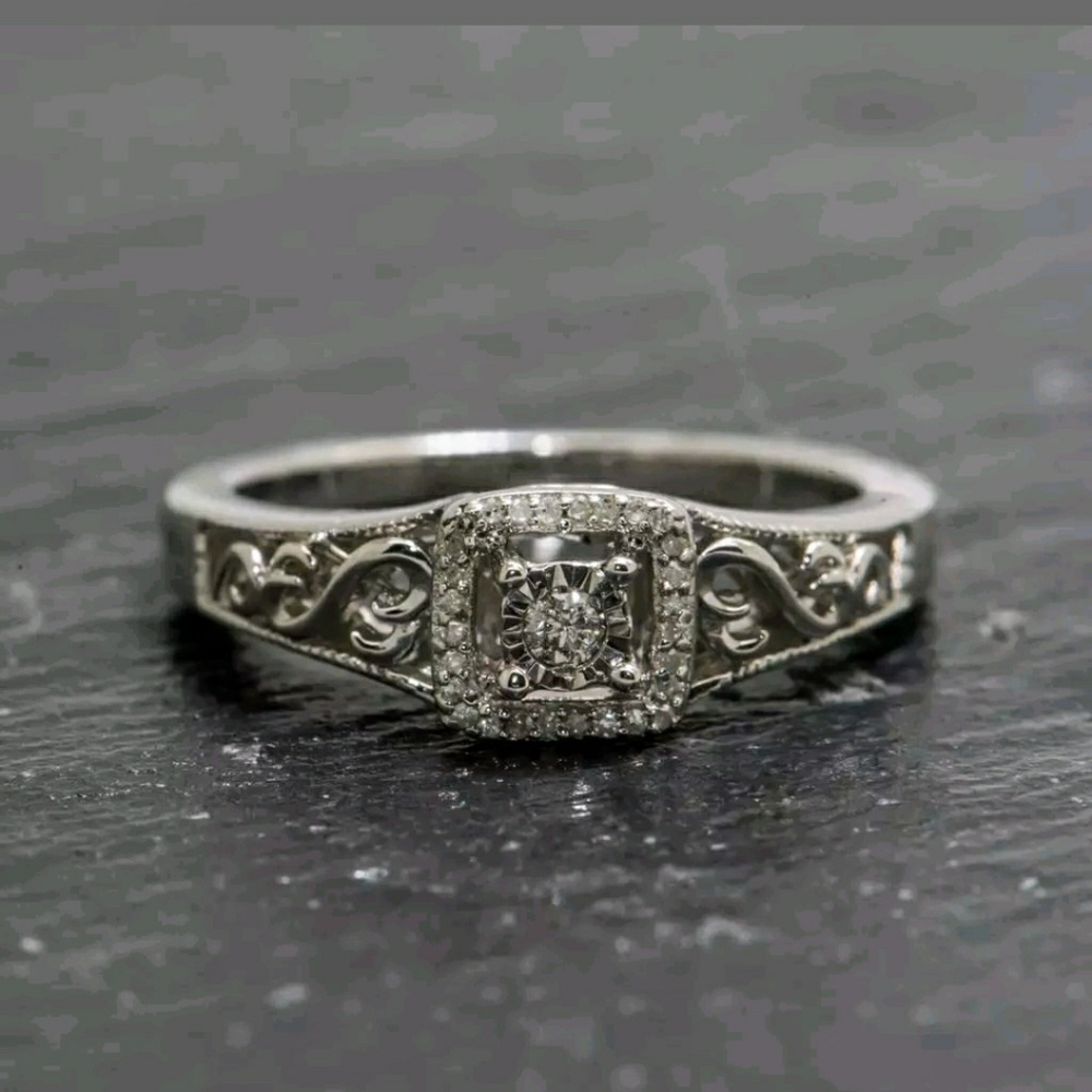 .22 ctw diamond ring